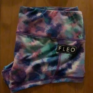 Fleo contour short